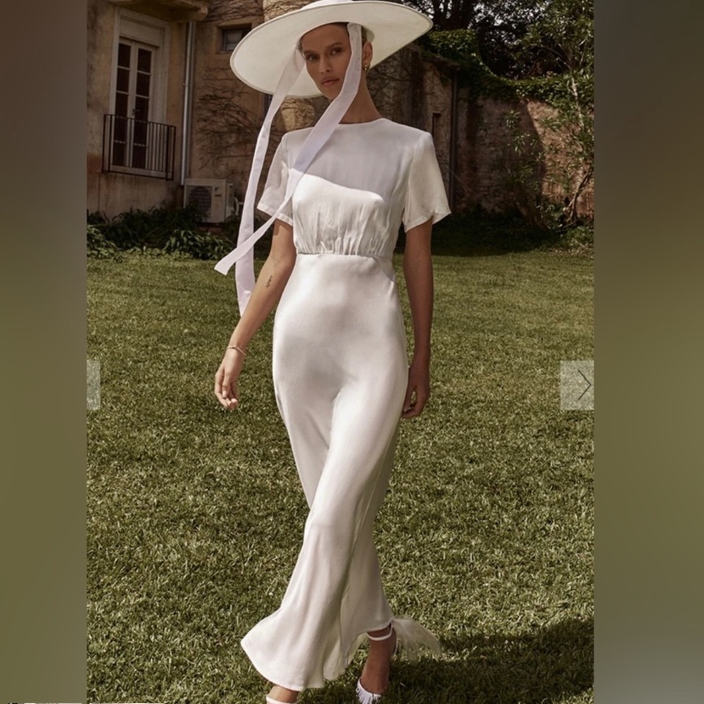 DISSH Annabelle (US 8) Elegant Cream Dress - Picture 3 of 14